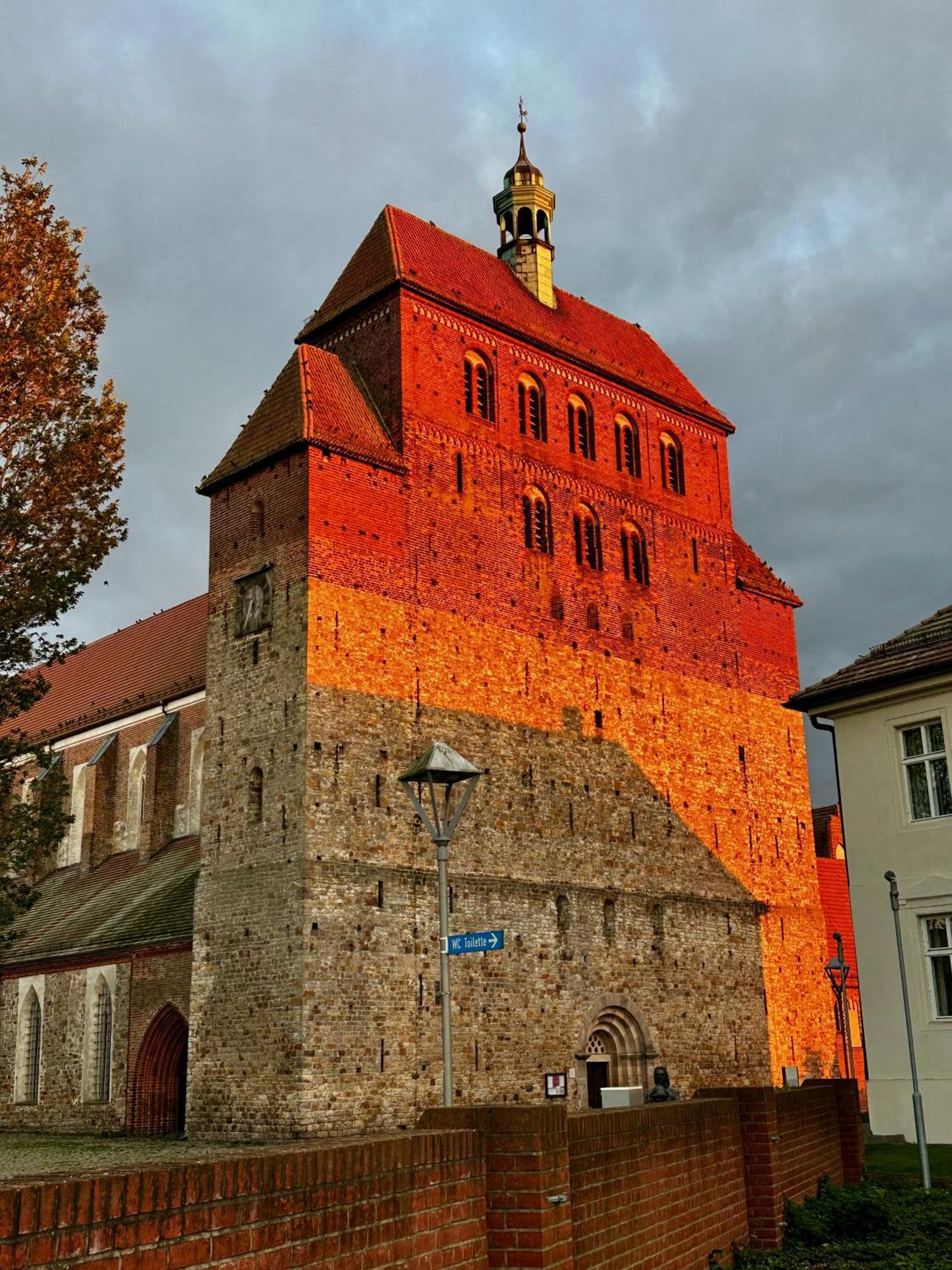 Das Bilderbuchcafe - Pension Markt 7 Havelberg Kültér fotó